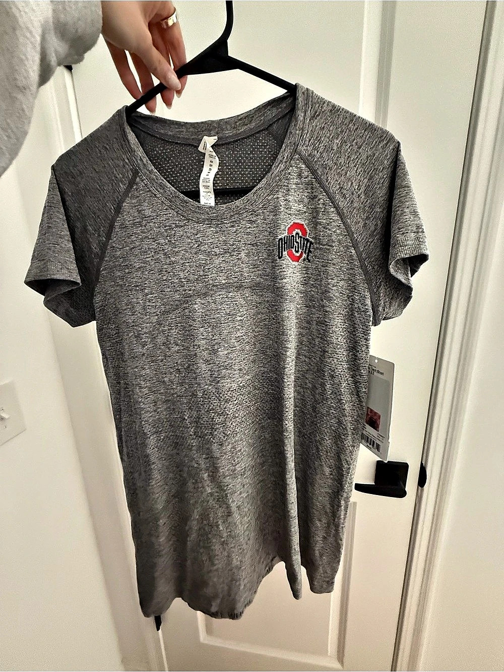 lululemon Swiftly Tech Short Sleeve Shirt 2.0 Ohio State Short Sleeve Gray NWT